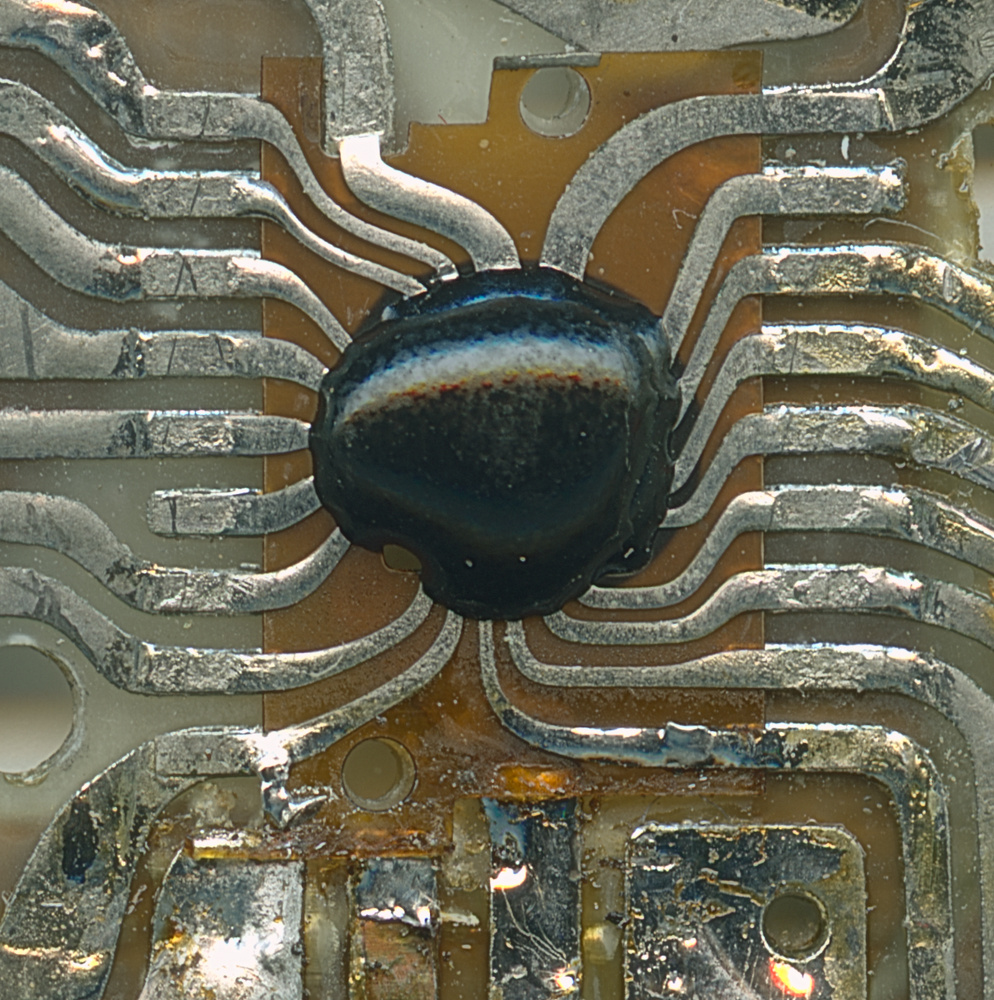 COB on a Fairchild PCB with the blob